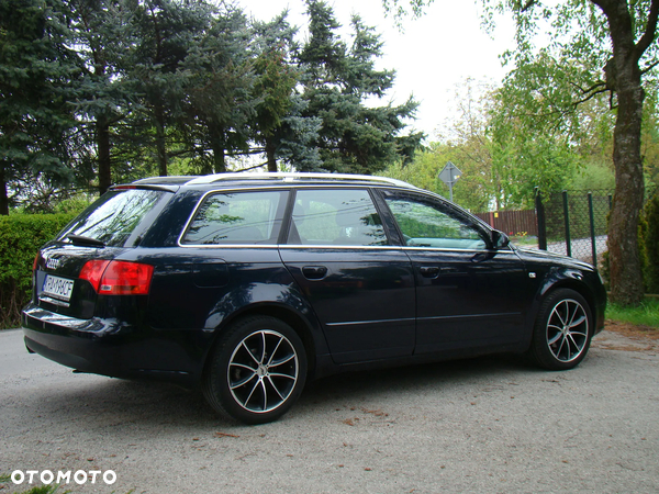 Audi A4 Avant 1.6 - 12