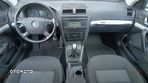 Skoda Octavia Scout 2.0 FSI - 10