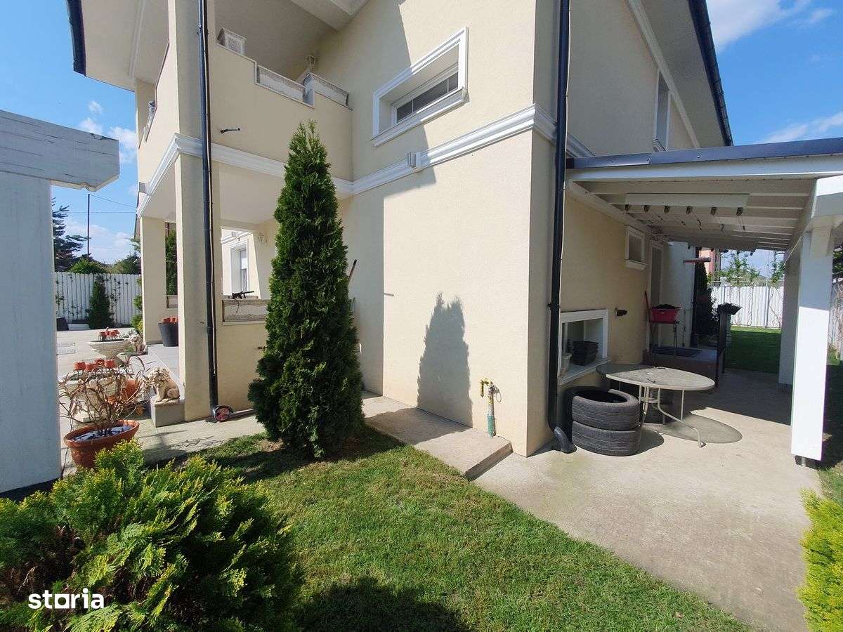 VILA LUX 6 camere, 2 bai, 200mp, teren 700mp, CUG- MOBILATA si UTILATA - Imagine principală: 2/20