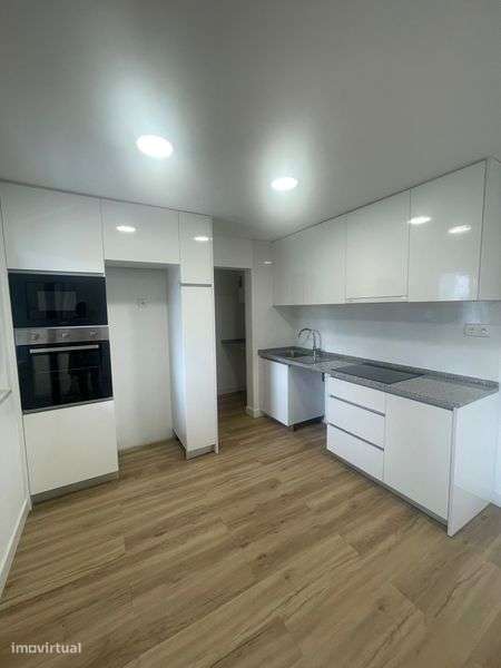 T2 Bairro da Encarnação, Olivais - Grande imagem: 4/9