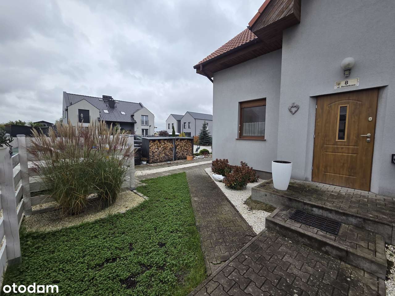 Dąbrowa - bliźniak, 3 sypialnie, spokojne miejsce, nieduży ogród-18