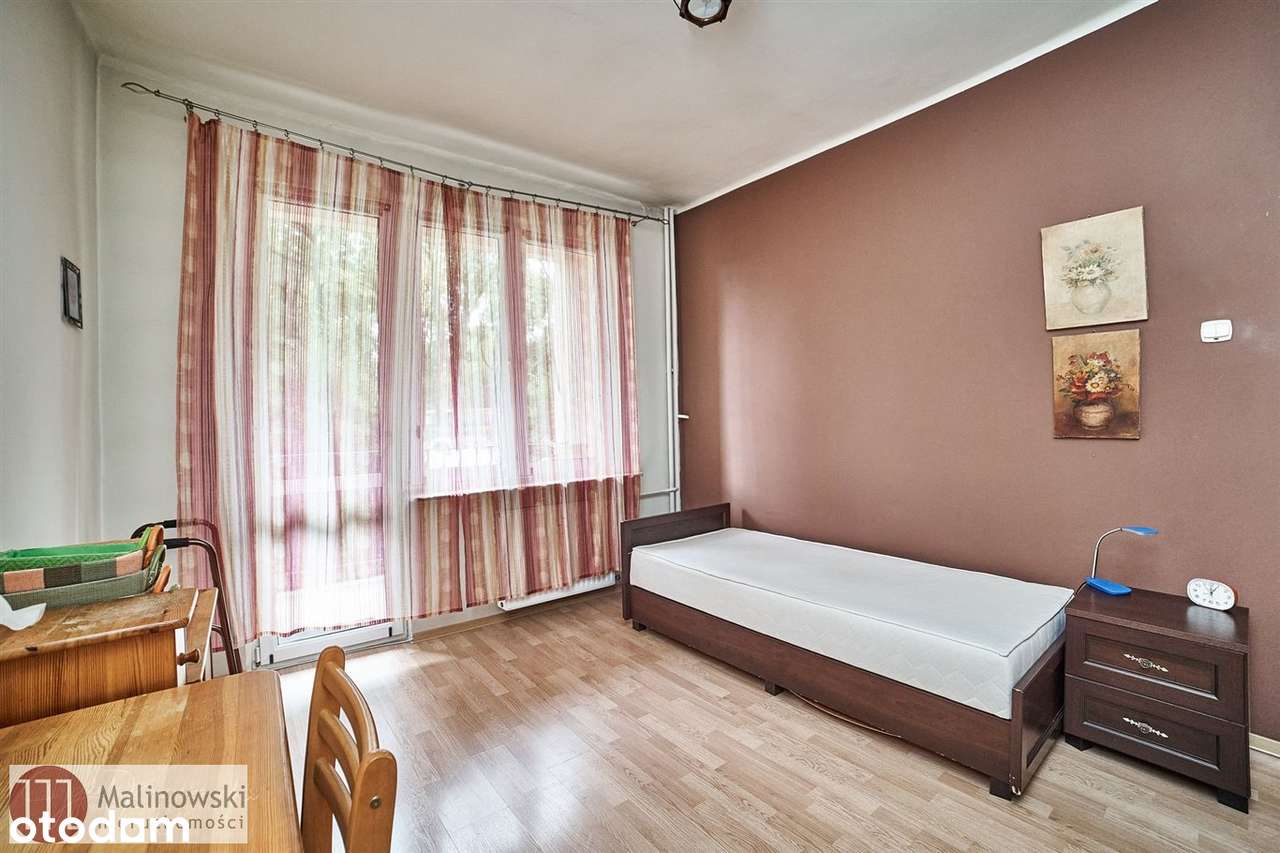 Trzy pokoje z balkonem na parterze, Tychy Edukacj-7