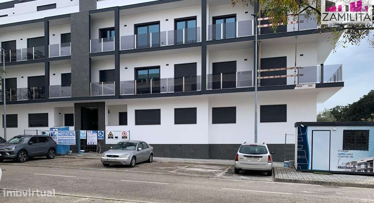 Apartamento T2 - Aldeia Paio Pires-0