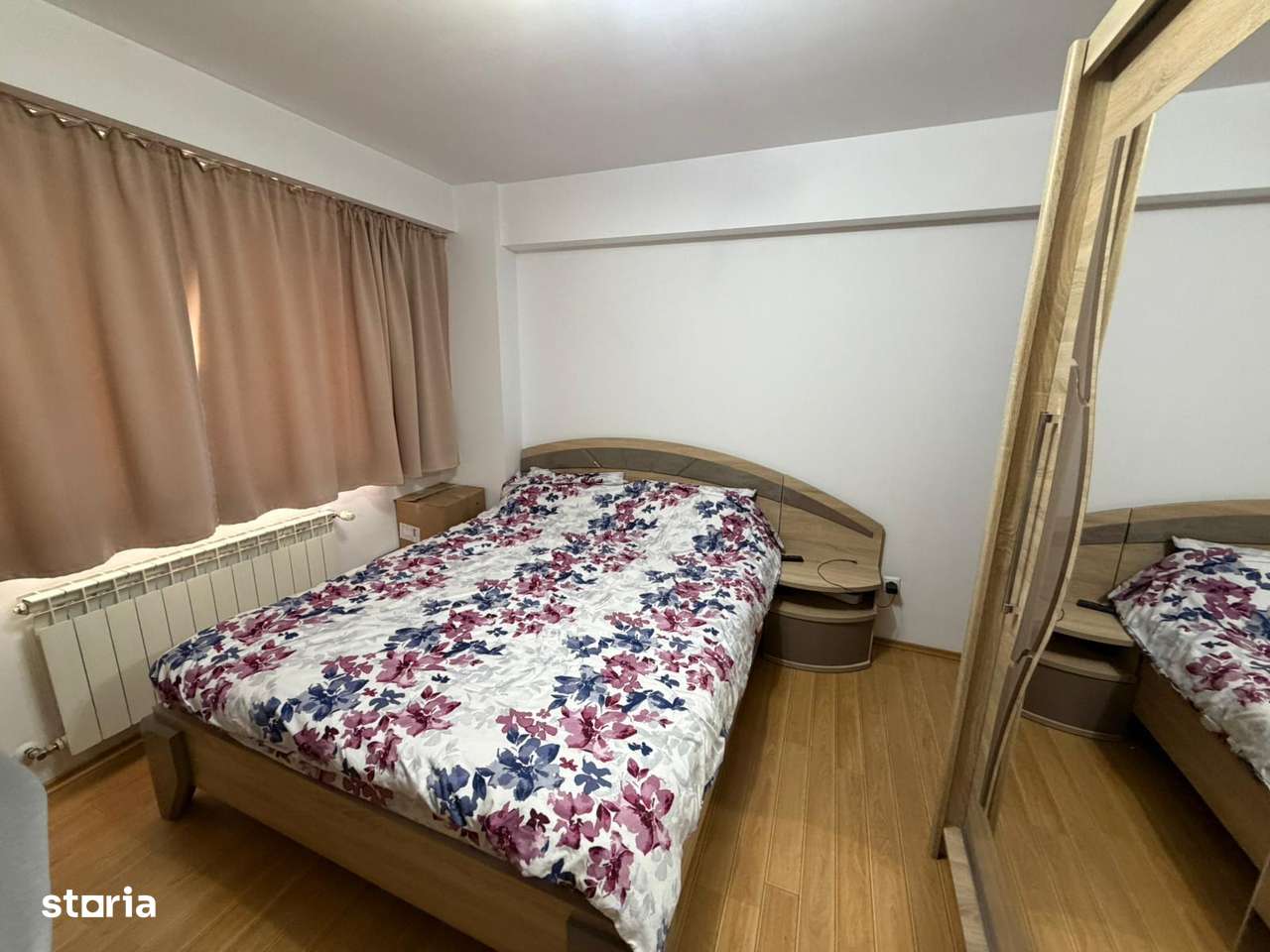 Apartament 4 camere 90 mp, etajul 3 - zona centrala-5