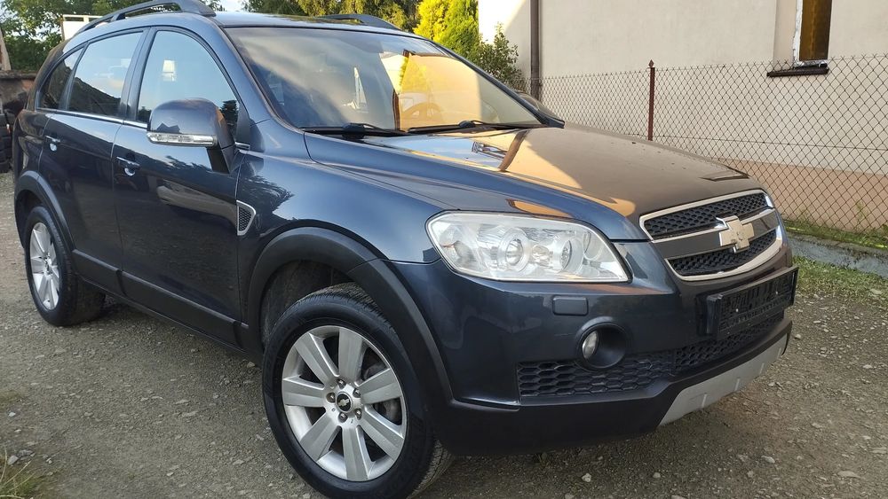 Chevrolet Captiva 2.0 4WD 7 Sitzer Automatik LT Exclusive 2007