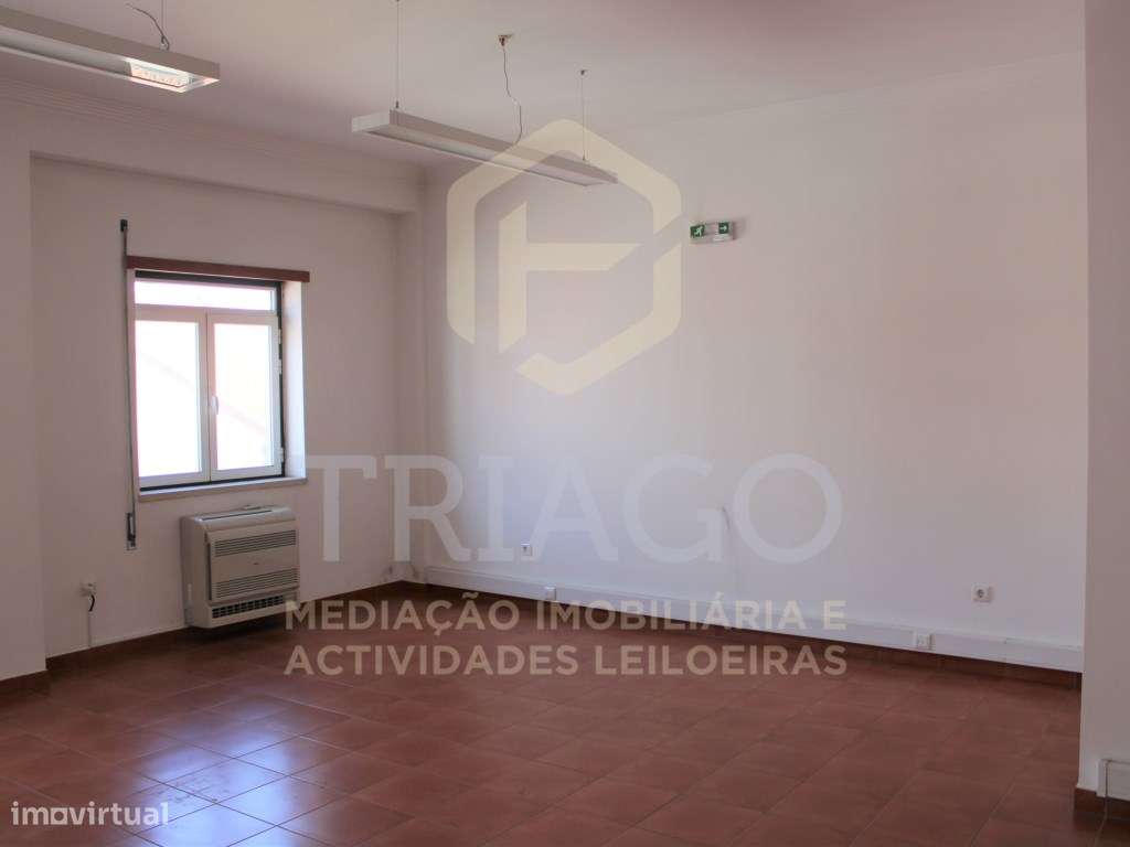 Escritório com 47,65 m2 no Centro de Benavente - Grande imagem: 5/10