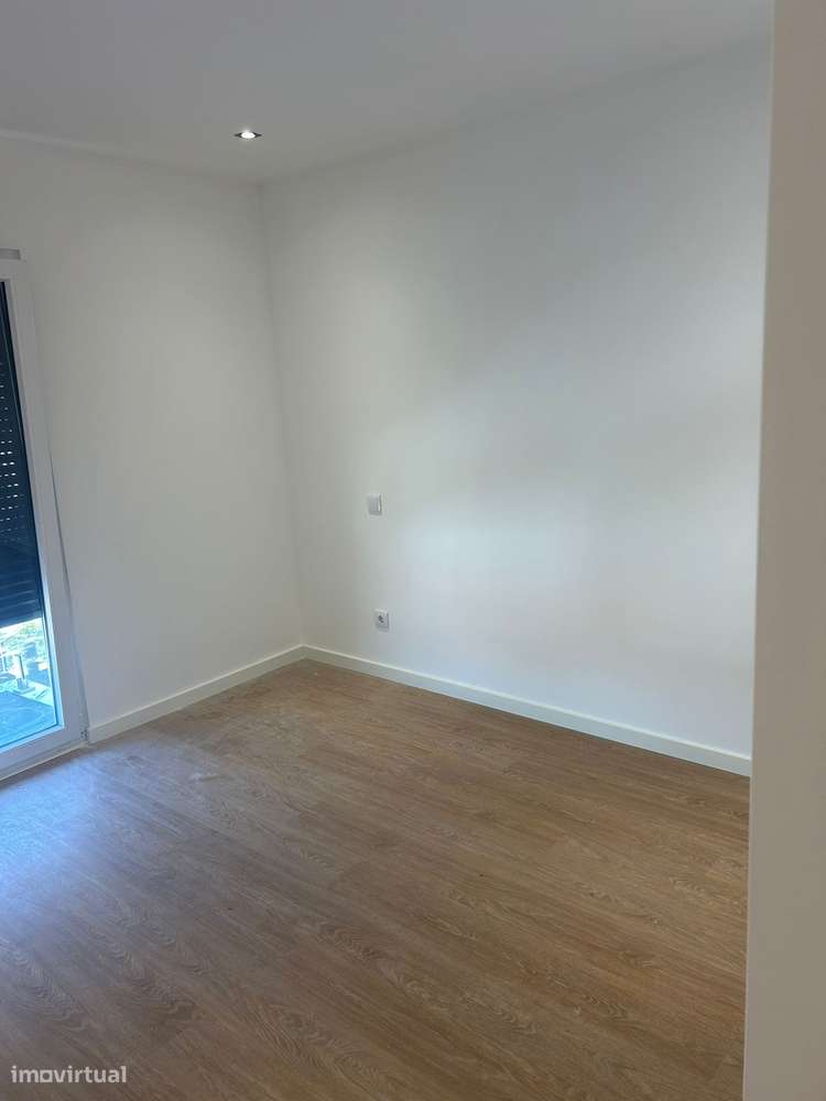 T3 +1 Duplex NOVO no Empreendimento Varandas do Pinheiro-21