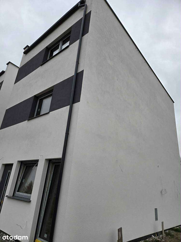 Z ogródkiem,osobne wejście,tylko 6,5tysm2 - Pełny obrazek: 2/15