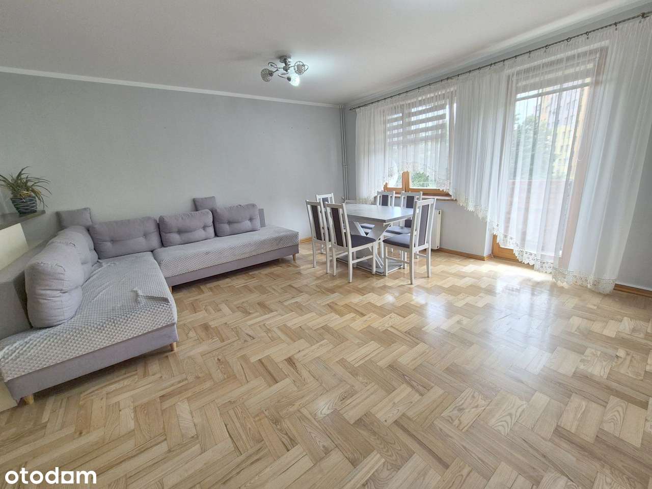 3 pokojowe mieszkanie/pow. 75 m2/ II-piętro/ klimatyzacja, oc miejskie-7