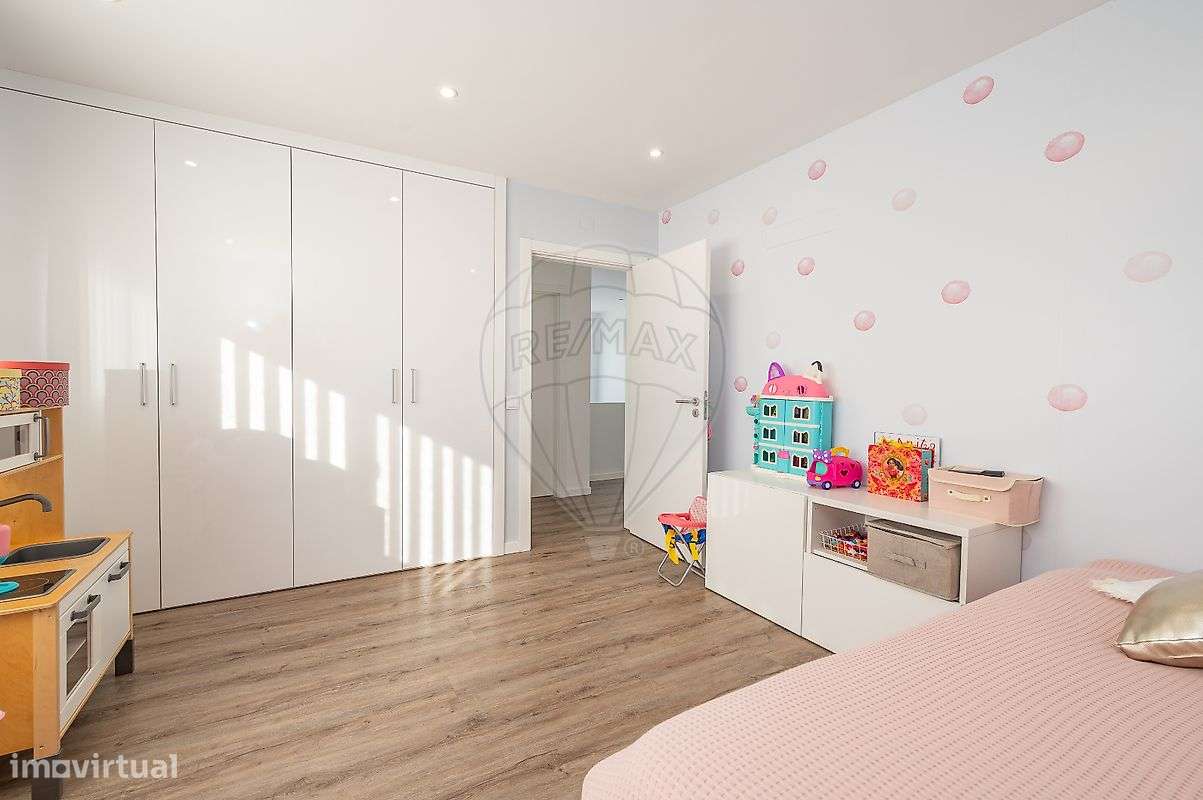 Moradia T4 para venda-29