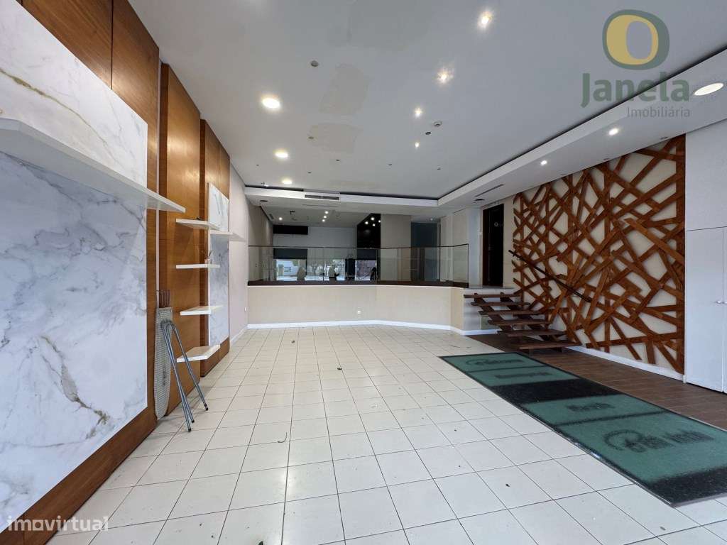 Loja na baixa de Faro - Grande imagem: 4/16