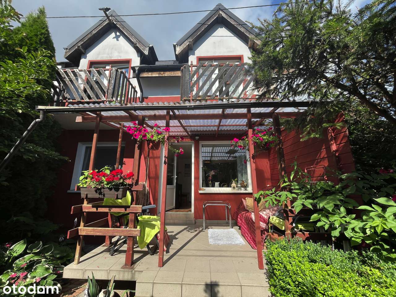 Nadmorski dom z ogródkiem i pokojami gościnnymi - idealny pod wynajem-3