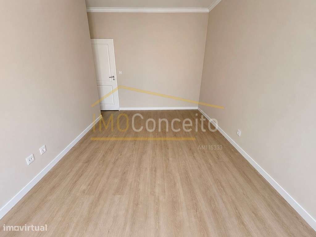 Apartamento T3 Semi Remodelado | Nossa Senhora de Fátima - Entronca...-12
