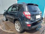 Far dreapta Toyota RAV 4 2010 SUV 2.2 2ADFHV 150Hp - 4