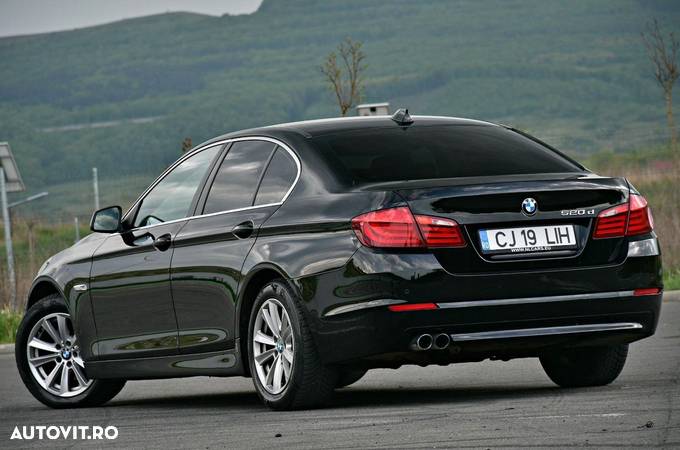 BMW Seria 5 520d - 4