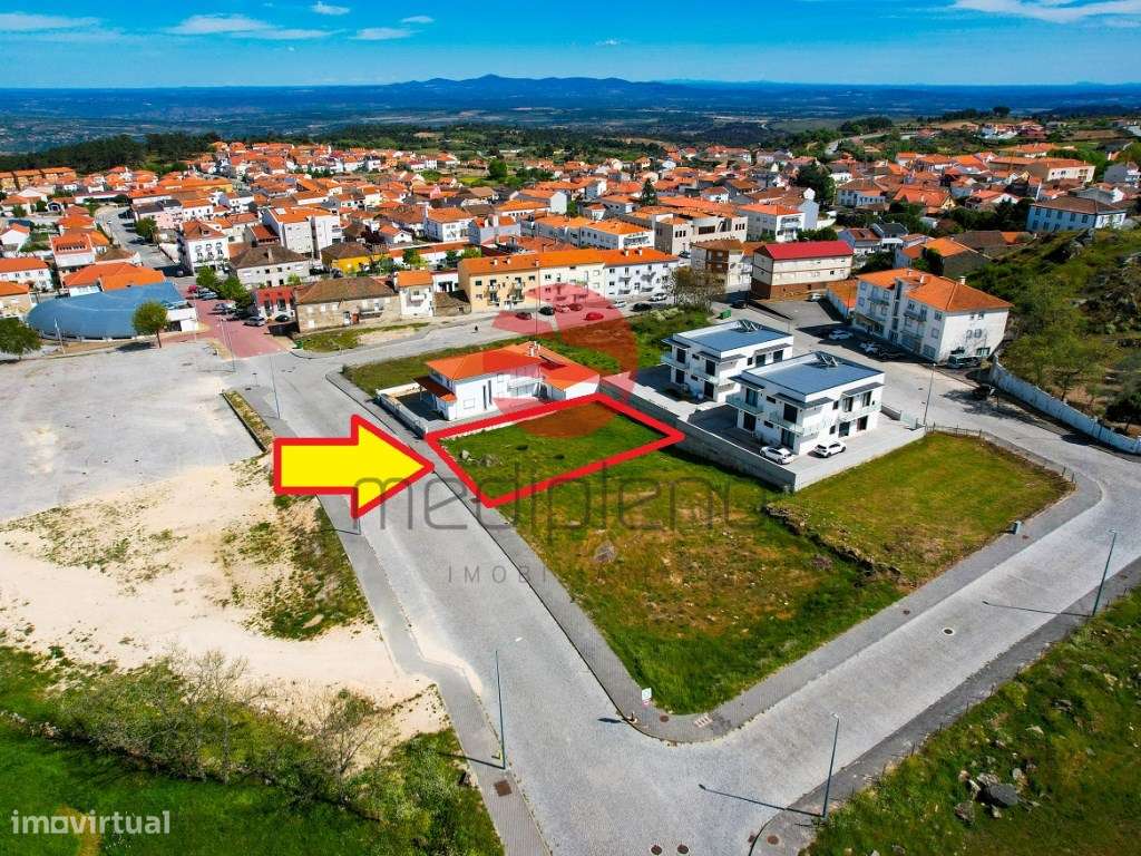LOTE URBANO PARA CONSTRUÇÃO DE MORADIA - Grande imagem: 2/7