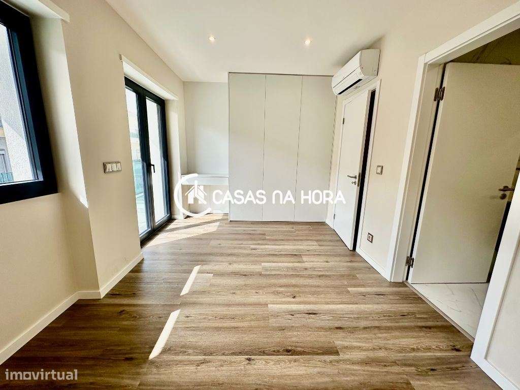 Apartamento Premium T4 em Almada-18