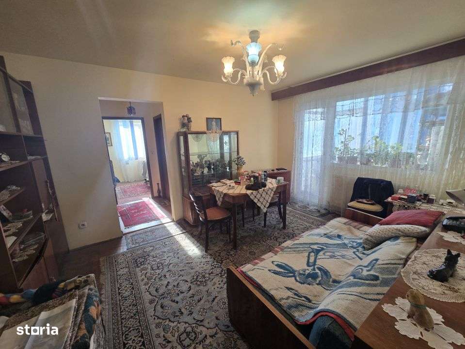 Apartament cu 3 camere, et. 3 - Imagine principală: 5/8