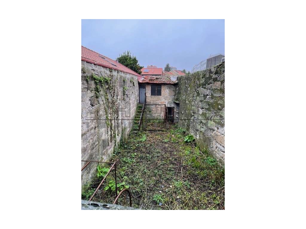 Moradia na baixa do Porto.-15