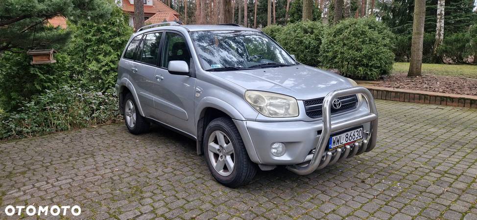 Toyota RAV4 2.0 VVT-i 4x4 - 1