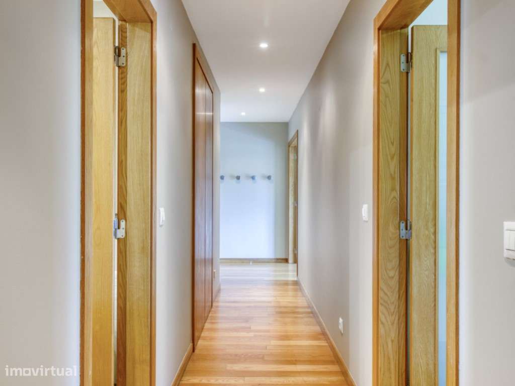 T3 com Box 2 carros e grande varanda - Colinas do Cruzeiro, Odivelas-18