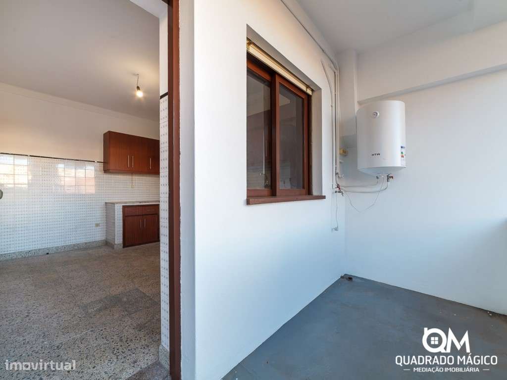 Apartamento T3 para Venda, no Coração do centro da cidade de Ovar!-3