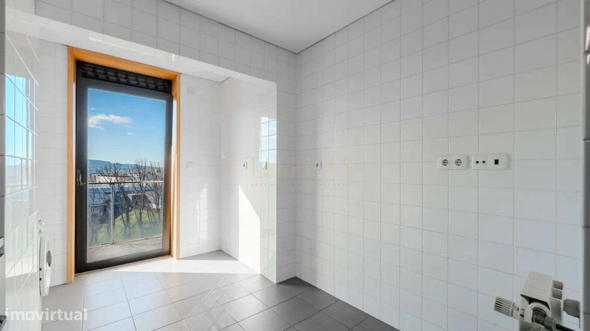 Apartamento T2 Azurém Guimaraes com Varanda Panorâmica-25