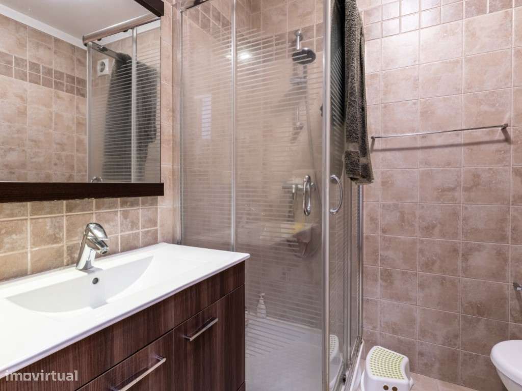 Apartamento T3 no Centro Histórico de Alcobaça-21