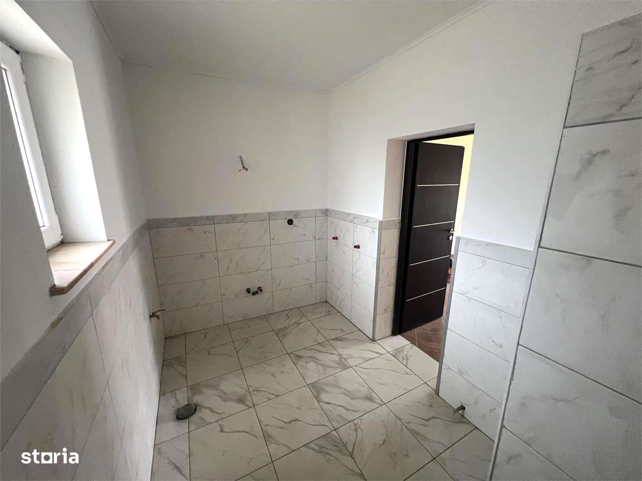 Casa cu 3 camere, renovata integral | Teren 4.748 mp | Borlesti-15