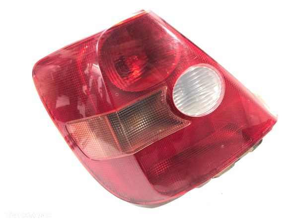 LAMPA LEWY TYŁ HONDA CIVIC VII Hatchback (EU, EP, EV) 2000 - 2006 1.6 i (EP2) 81 kW [110 KM] - 1