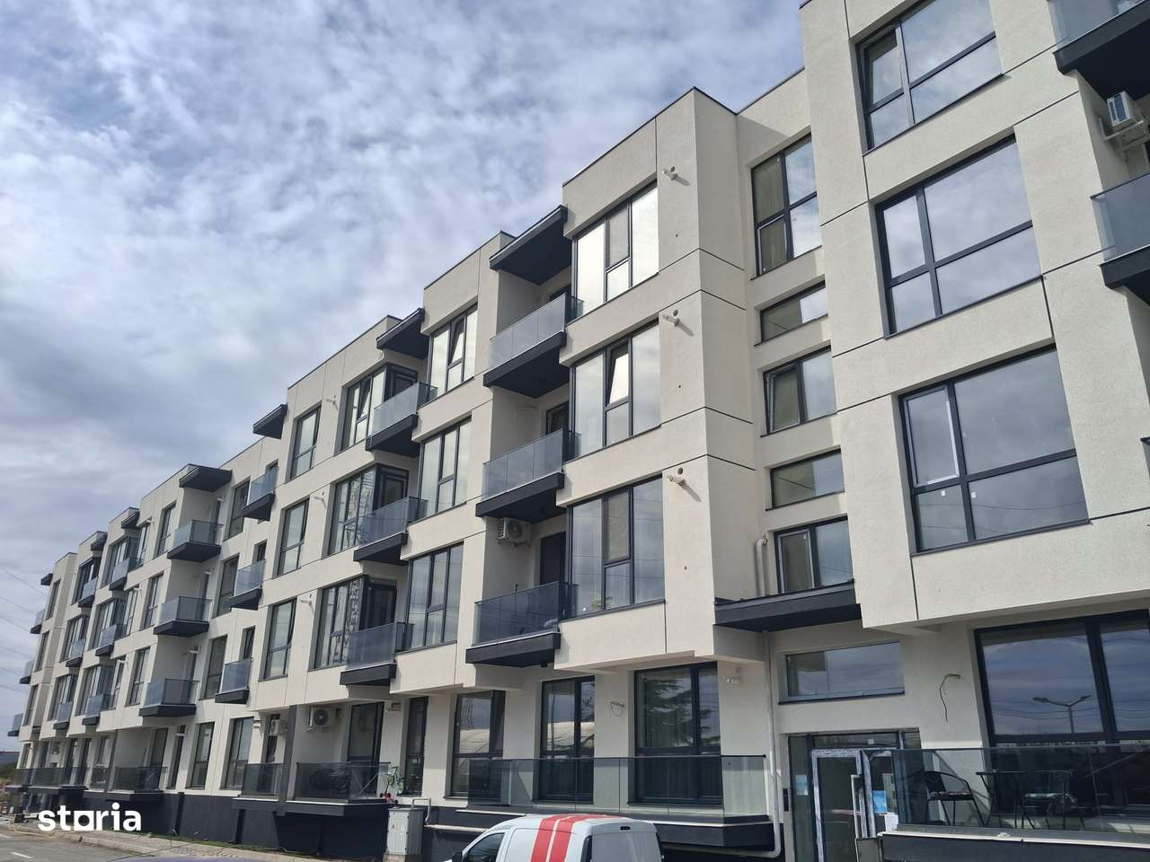 Mutare directa - Popesti Leordeni - 3 camere lux - camere inalte - Imagine principală: 1/20