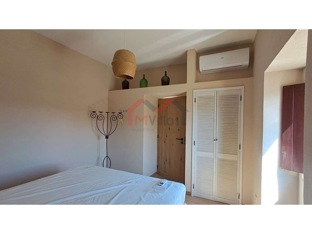 Moradia V2 renovada com vista campo - Loulé-10