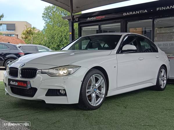 BMW 320 d Auto Pack M - 12