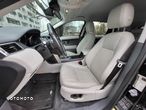 Land Rover Discovery Sport 2.0 Si4 SE - 5