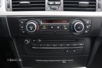 BMW 318 d Touring - 20