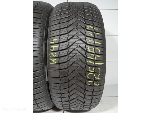 Opony całoroczne 225/45R17 94W Autogreen - 2