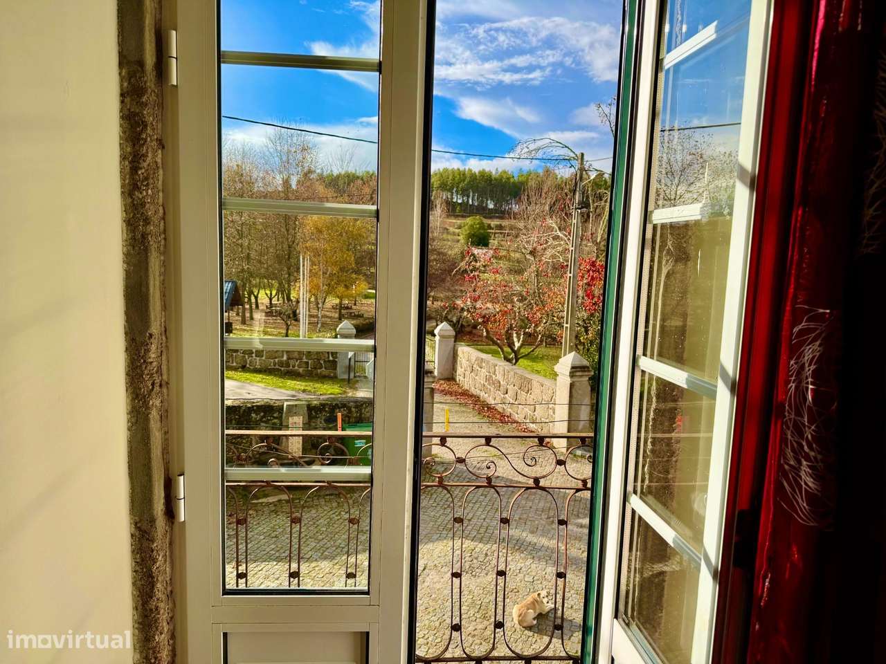 Moradia Típica da Beira-Alta em Pedra – Renovada | Bi-Familiar - Grande imagem: 5/25