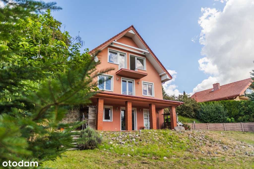 Dom na sprzedaż, 4 pokoje, 201 m², Przyjezierze