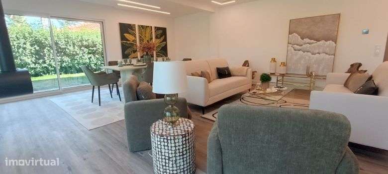 Moradia Independente T4 na Herdade da Aroeira com piscina, garagem a 2-12