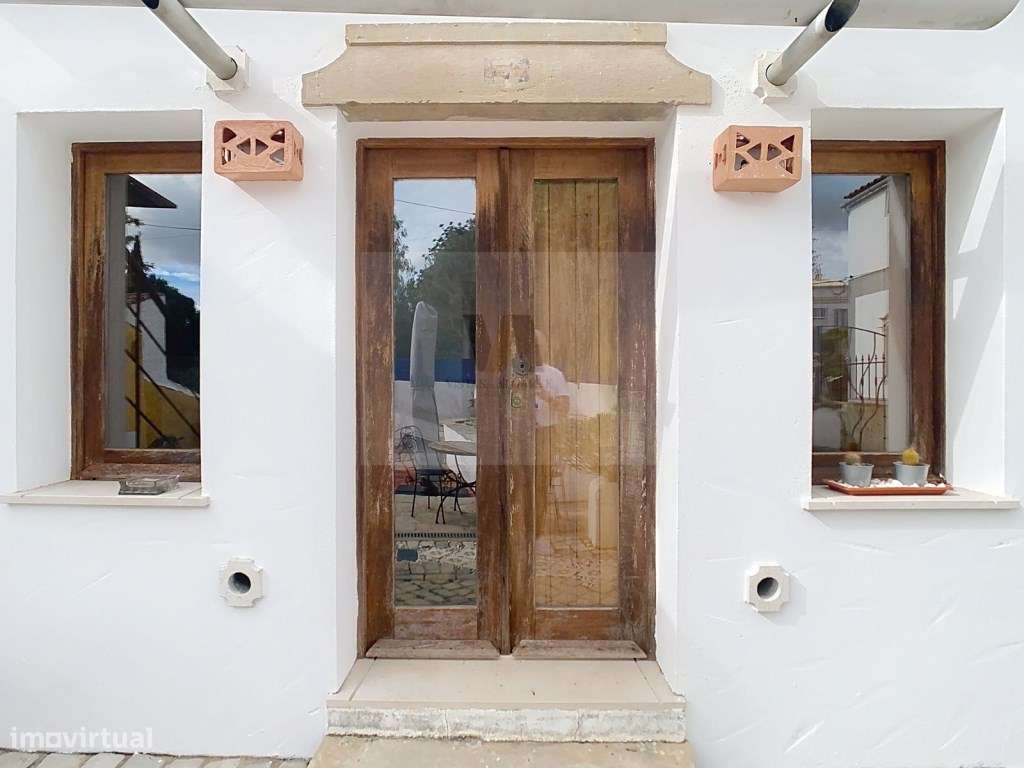 Moradia de charme autêntico + Alojamento Local independente-27