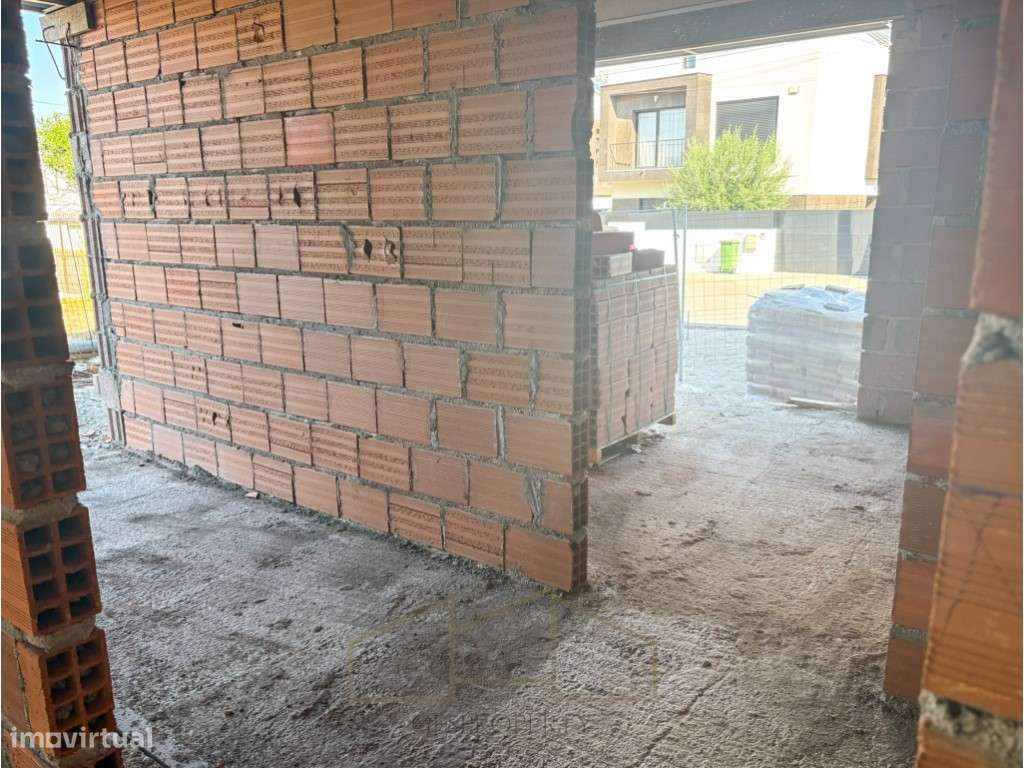 Moradia T4 em Fernão Ferro-20