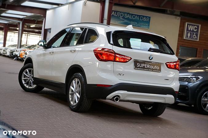 BMW X1 sDrive18i Advantage - 8