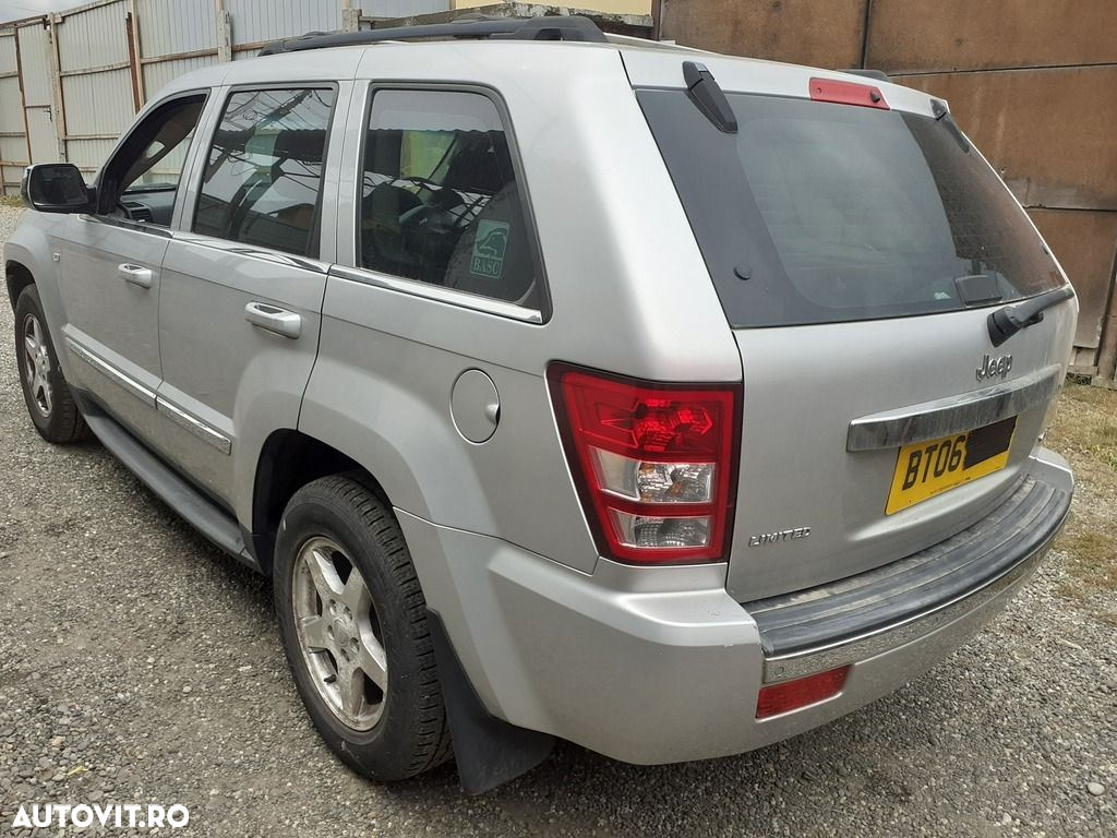 Dezmembrez Jeep Grand Cherokee III 3.0 - 3