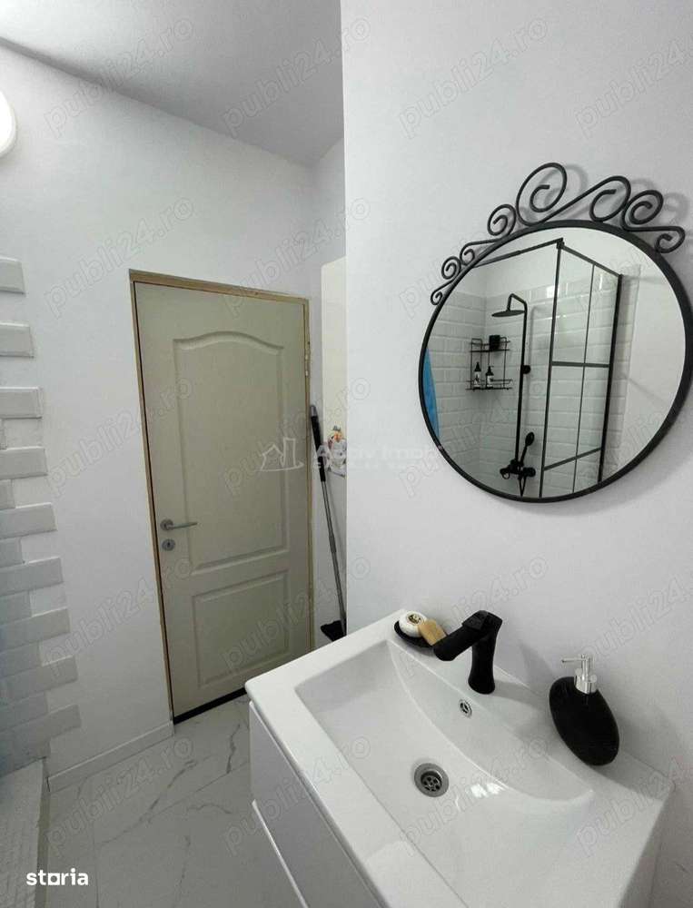 metrou Universitate - garsoniera - mansarda-5