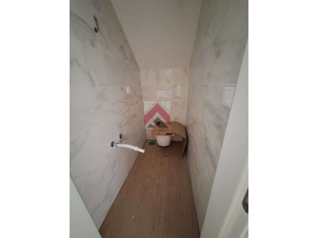 Apartamento T2 + Duplex Amplo + Terraço na Cobertura em Esgueira, A...-7