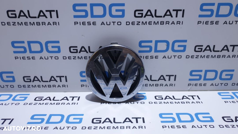 Sigla Emblema Grila Bara Spoiler Fata Volkswagen Golf 4 1998 - 2006 Cod 1J5853601A - 1