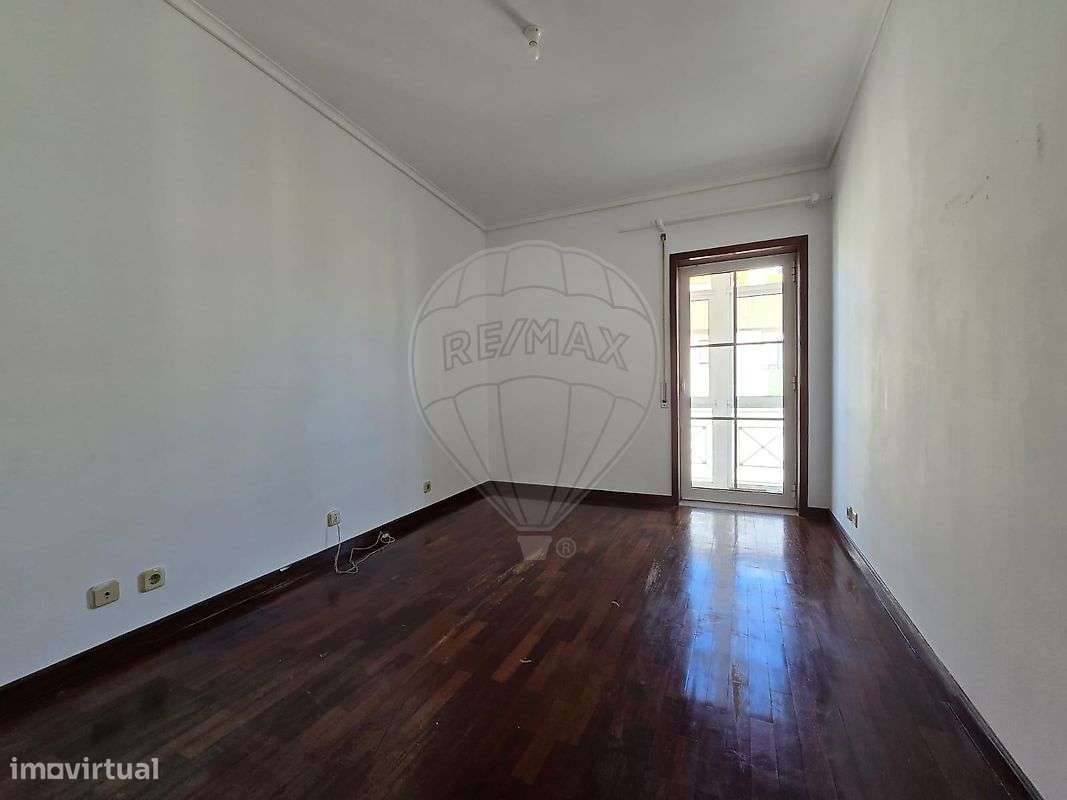 Apartamento T2 para arrendamento - Grande imagem: 4/17