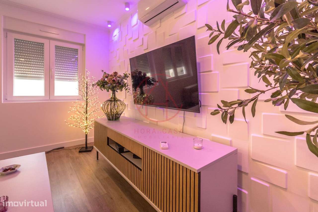 R/C de Moradia bi-familiar com quintal e garagem individual-5