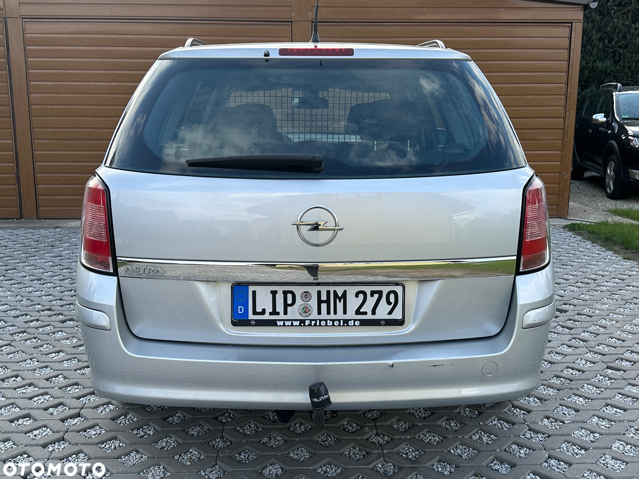 Opel Astra IV 1.6 Cosmo - 14