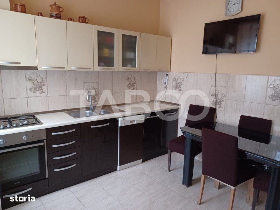 Apartament la casa de vanzare 3 camere terasa pivnita Orasul de Jos